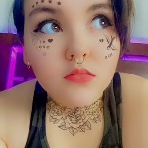 Meet your Posher, Lilly